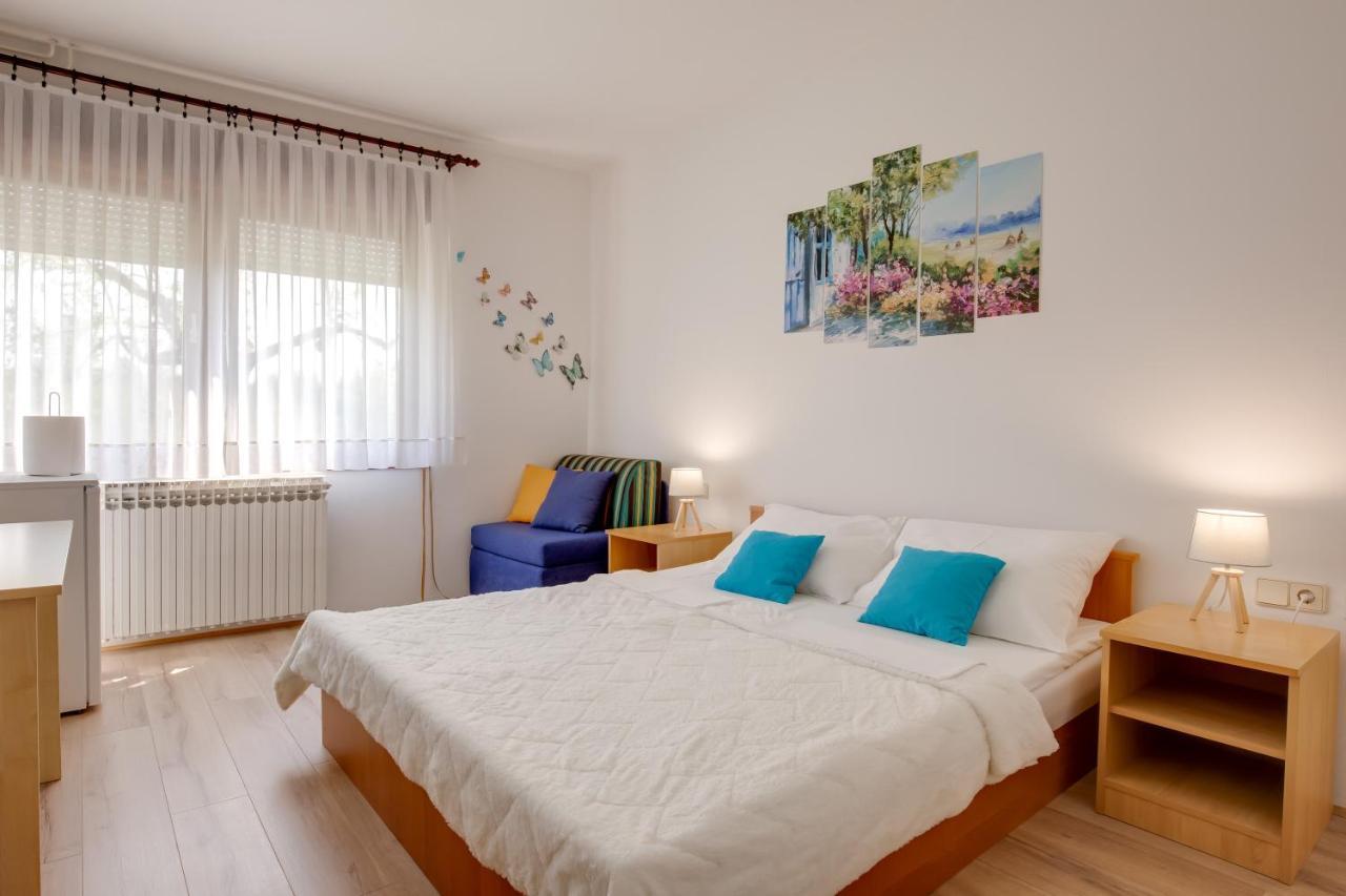 סלוניי Rooms Marijana Obrovac חדר תמונה